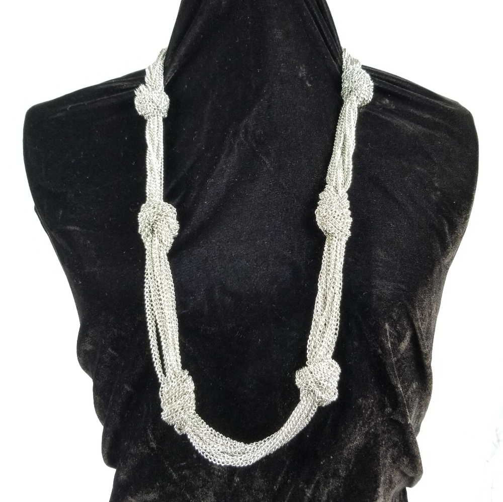 Fashion Focus Necklace!